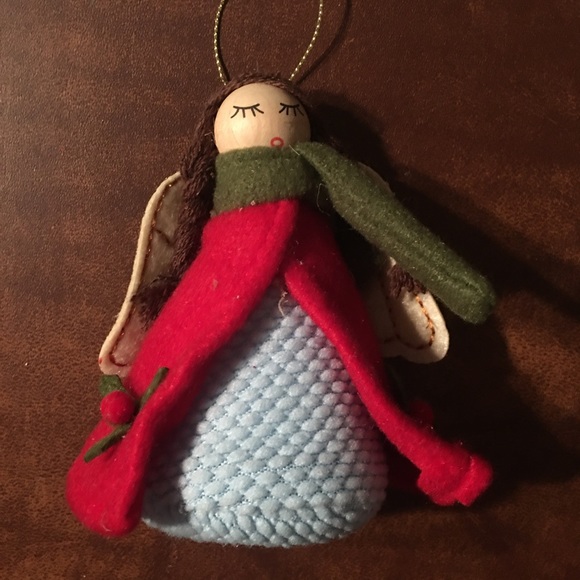 NWT Angel Ornament - Picture 2 of 3